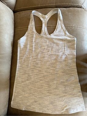 Lululemon tank sz 10